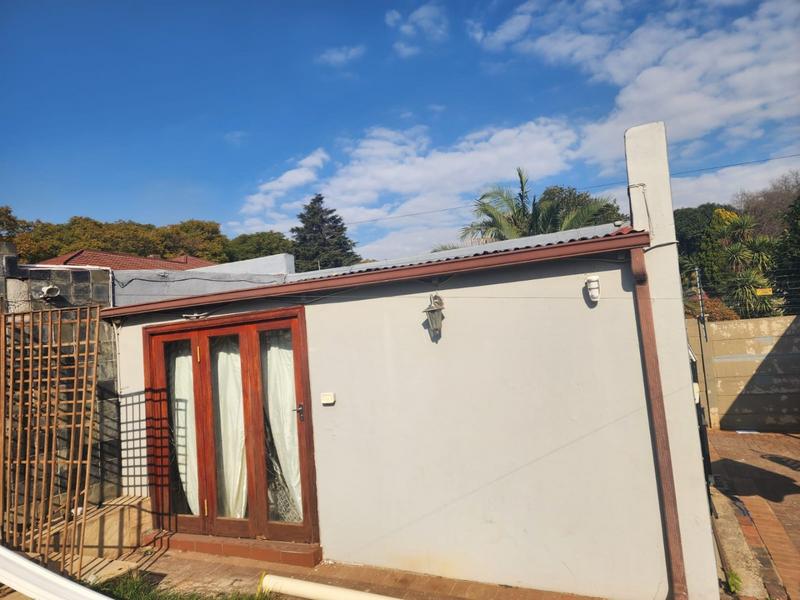 To Let 1 Bedroom Property for Rent in Kensington Gauteng