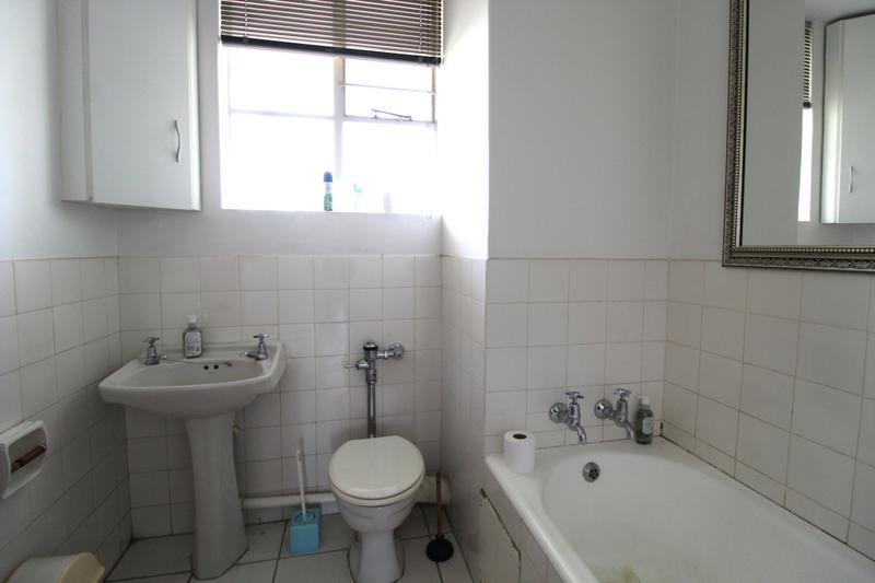 1 Bedroom Property for Sale in Bedfordview Gauteng