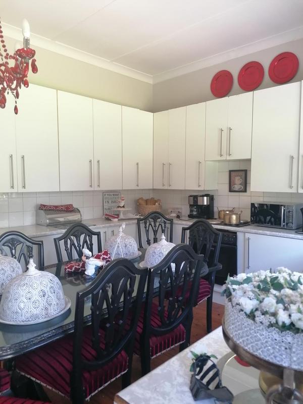 To Let 4 Bedroom Property for Rent in Dalview Gauteng