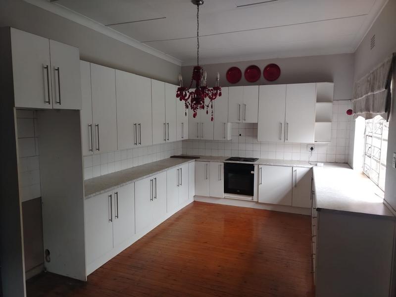 To Let 4 Bedroom Property for Rent in Dalview Gauteng