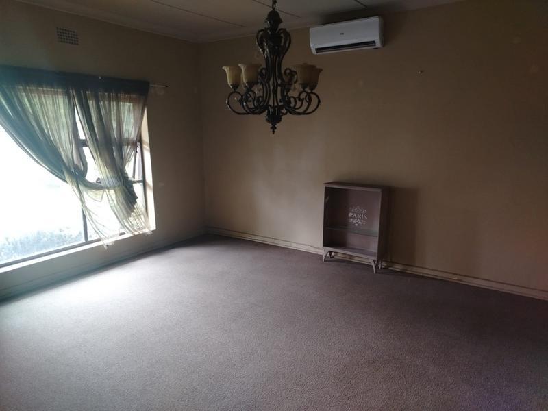 To Let 4 Bedroom Property for Rent in Dalview Gauteng