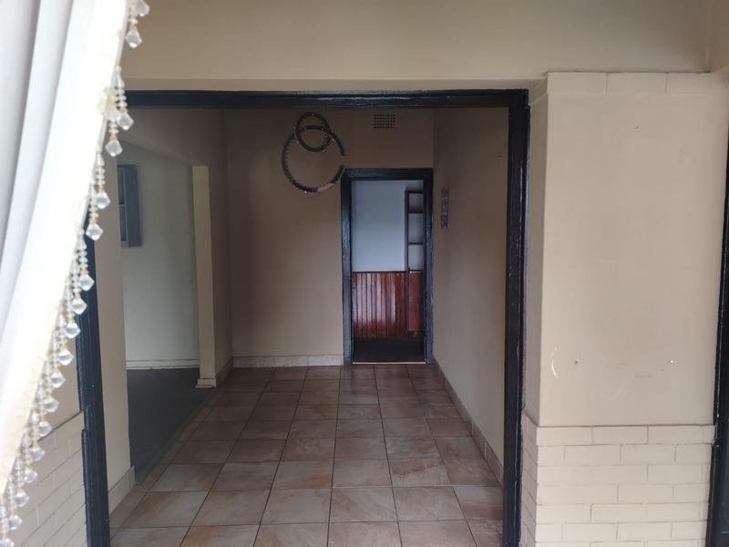 To Let 4 Bedroom Property for Rent in Dalview Gauteng