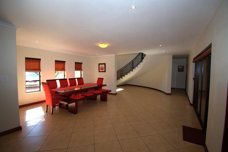 4 Bedroom Property for Sale in Featherbrooke Estate Gauteng