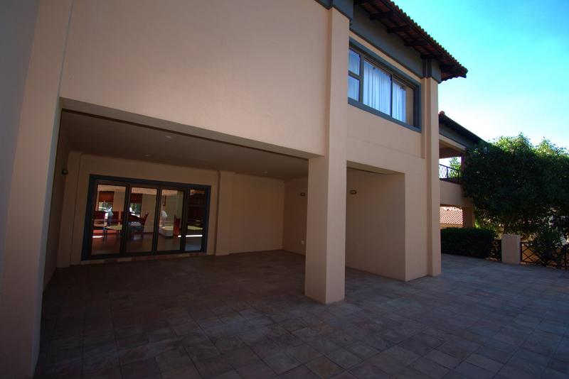 4 Bedroom Property for Sale in Featherbrooke Estate Gauteng