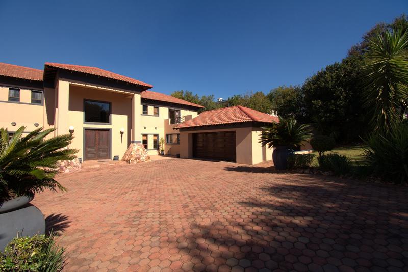 4 Bedroom Property for Sale in Featherbrooke Estate Gauteng