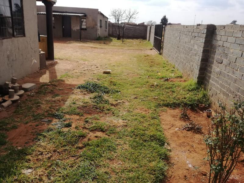 3 Bedroom Property for Sale in Simunye Gauteng