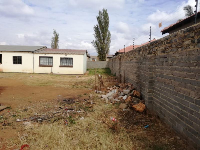 3 Bedroom Property for Sale in Simunye Gauteng