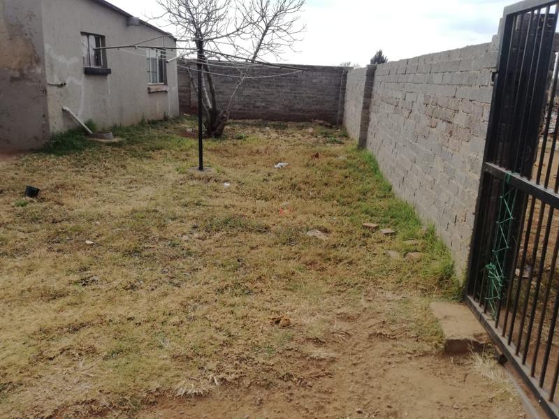 3 Bedroom Property for Sale in Simunye Gauteng