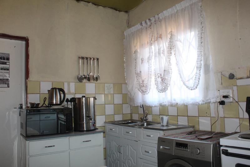 2 Bedroom Property for Sale in Tshepisong Gauteng