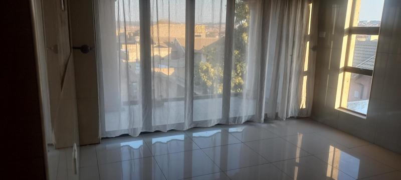 4 Bedroom Property for Sale in Tembisa Gauteng