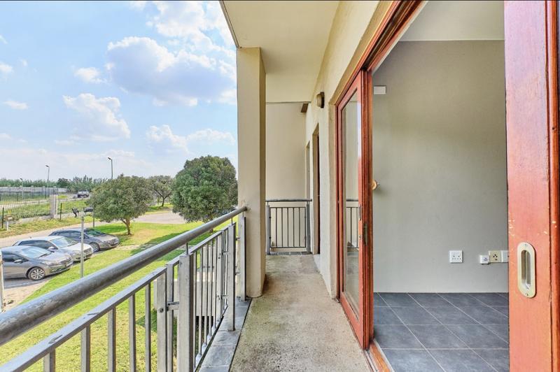 To Let 2 Bedroom Property for Rent in Carlswald Gauteng