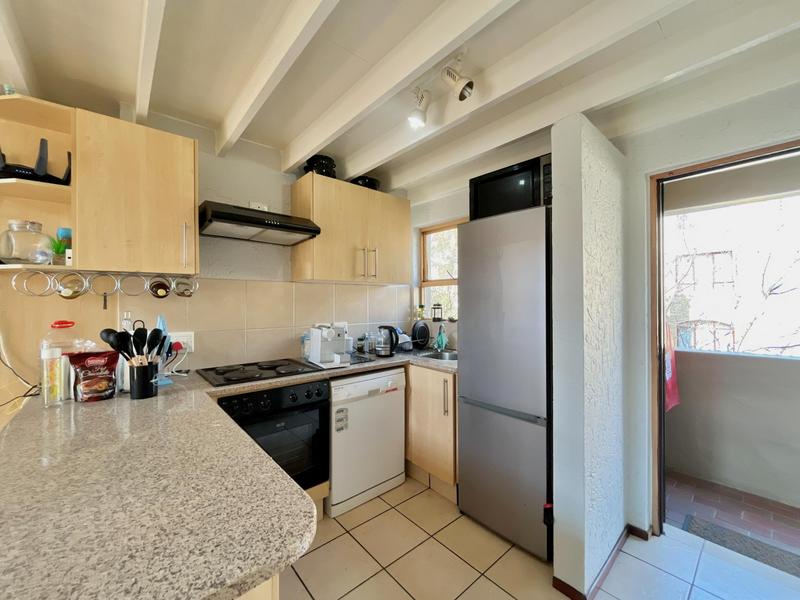 2 Bedroom Property for Sale in Lonehill Gauteng