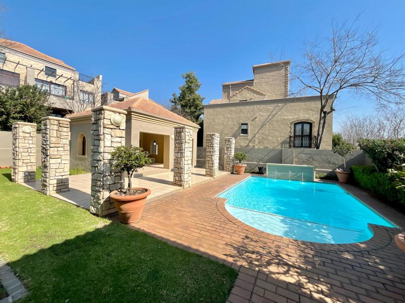 2 Bedroom Property for Sale in Lonehill Gauteng