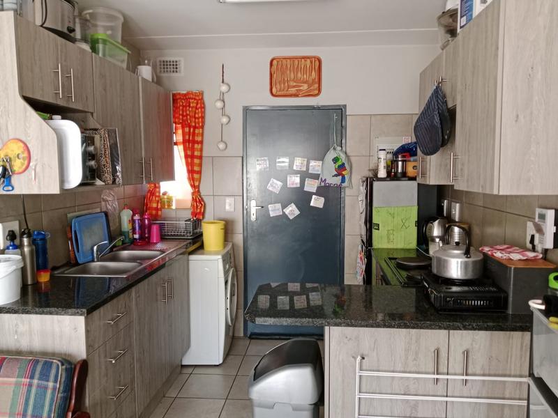 To Let 2 Bedroom Property for Rent in Montana Tuine Gauteng