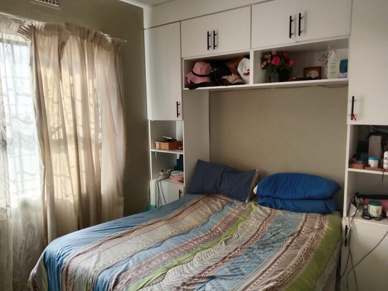 To Let 2 Bedroom Property for Rent in Montana Tuine Gauteng