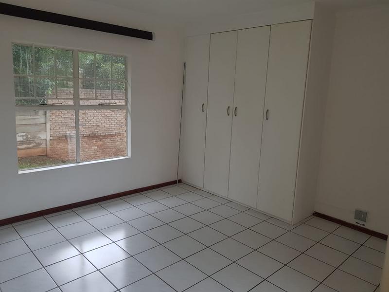 1 Bedroom Property for Sale in Helderkruin Gauteng