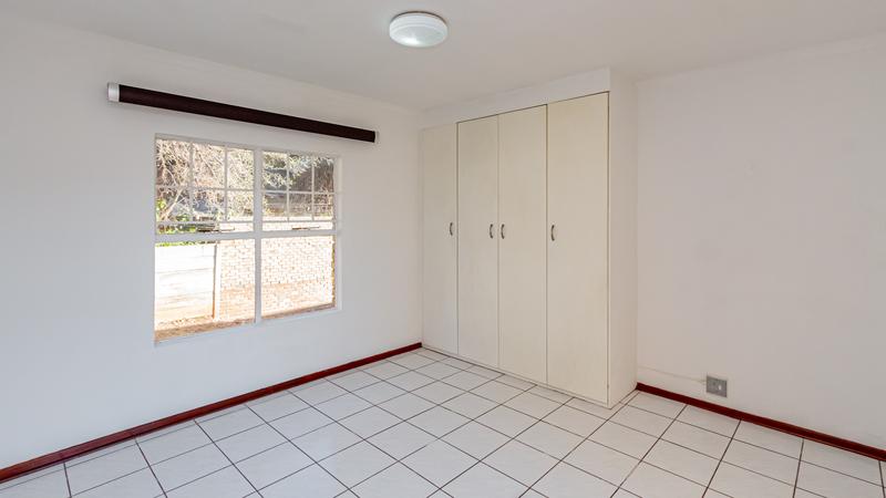 1 Bedroom Property for Sale in Helderkruin Gauteng