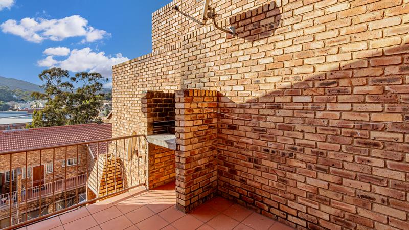 1 Bedroom Property for Sale in Helderkruin Gauteng