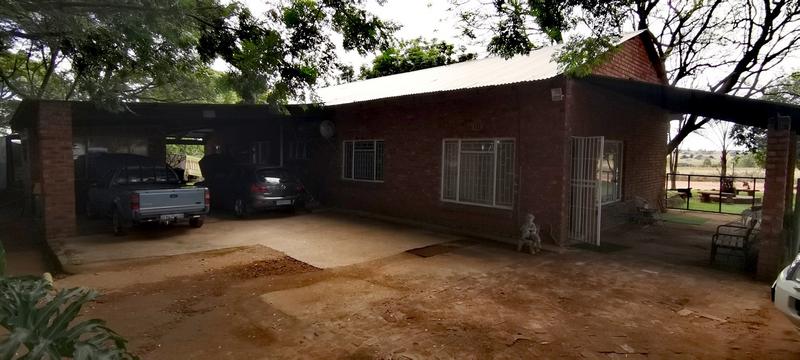 3 Bedroom Property for Sale in Haakdoornboom AH Gauteng