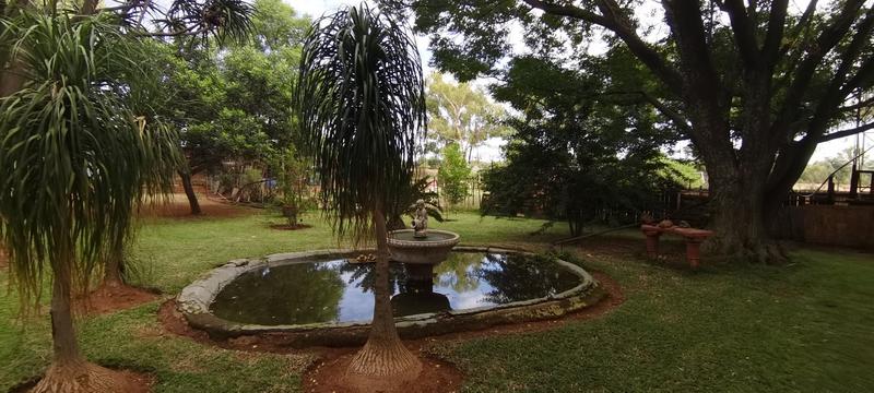 3 Bedroom Property for Sale in Haakdoornboom AH Gauteng