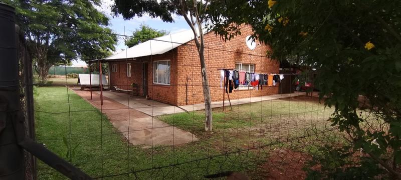 3 Bedroom Property for Sale in Haakdoornboom AH Gauteng