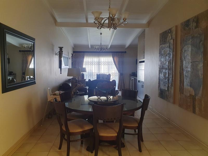 5 Bedroom Property for Sale in Florauna Gauteng