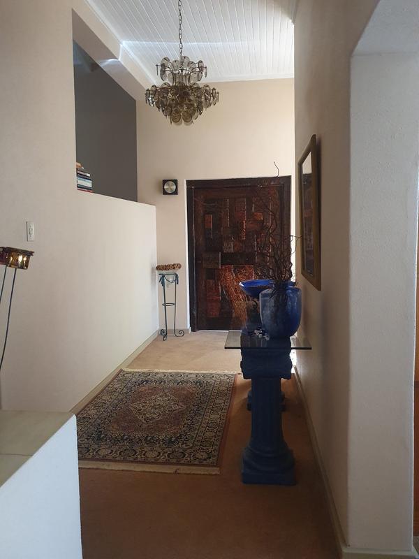 5 Bedroom Property for Sale in Florauna Gauteng