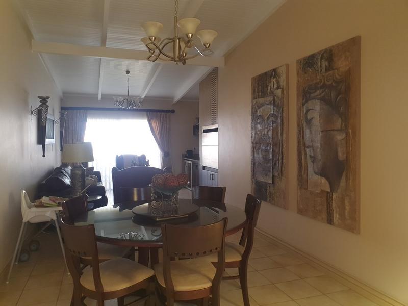 5 Bedroom Property for Sale in Florauna Gauteng