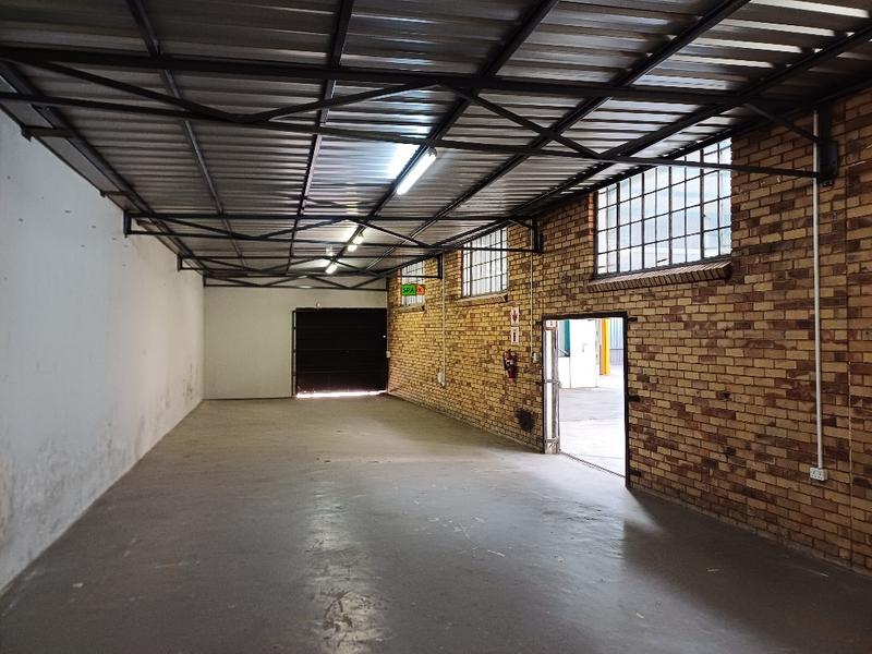 To Let commercial Property for Rent in Rooihuiskraal Gauteng