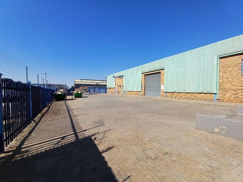 To Let commercial Property for Rent in Rooihuiskraal Gauteng