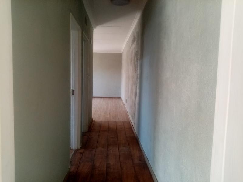 To Let 2 Bedroom Property for Rent in Modderbee Gauteng