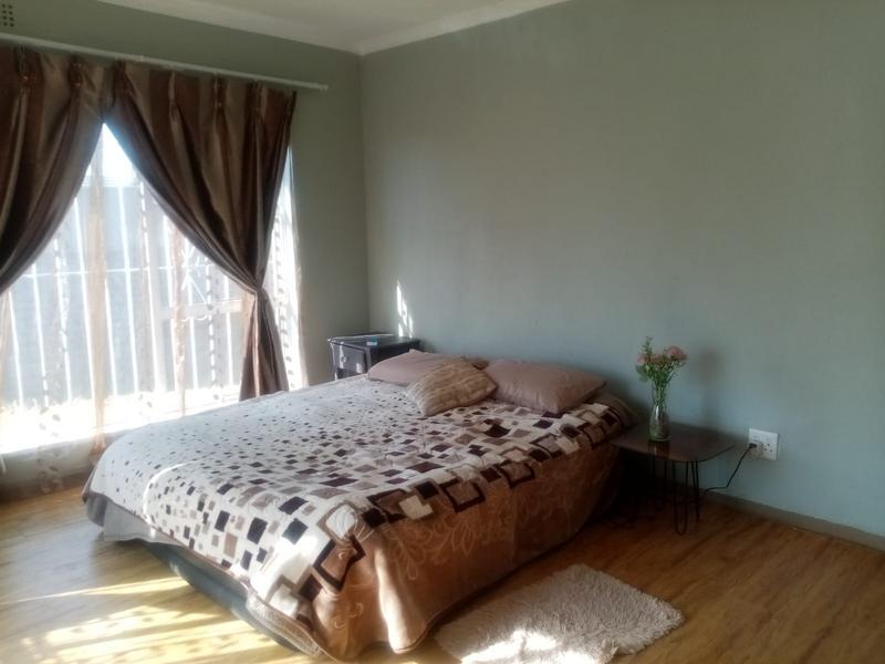 To Let 2 Bedroom Property for Rent in Modderbee Gauteng