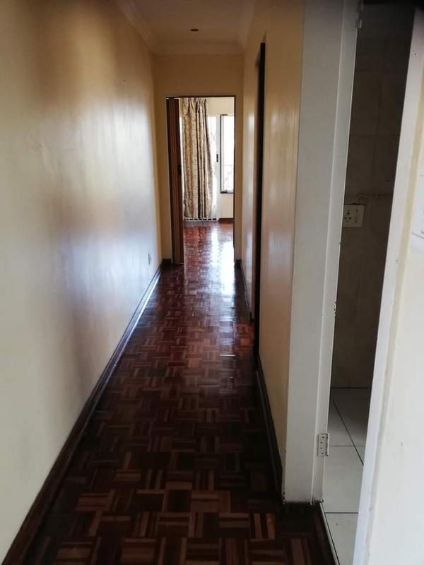 2 Bedroom Property for Sale in Protea Glen Gauteng