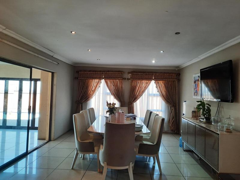 3 Bedroom Property for Sale in Vanderbijlpark SE 8 Gauteng