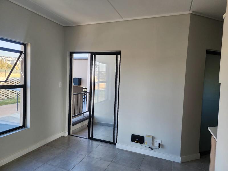 To Let 1 Bedroom Property for Rent in Waterfall Gauteng