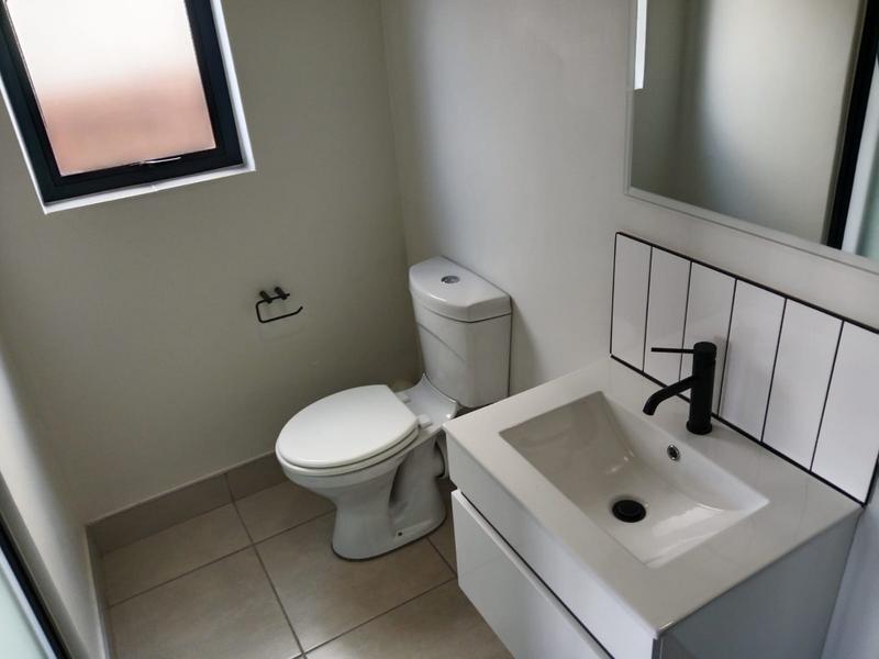 To Let 1 Bedroom Property for Rent in Linbro Park Gauteng