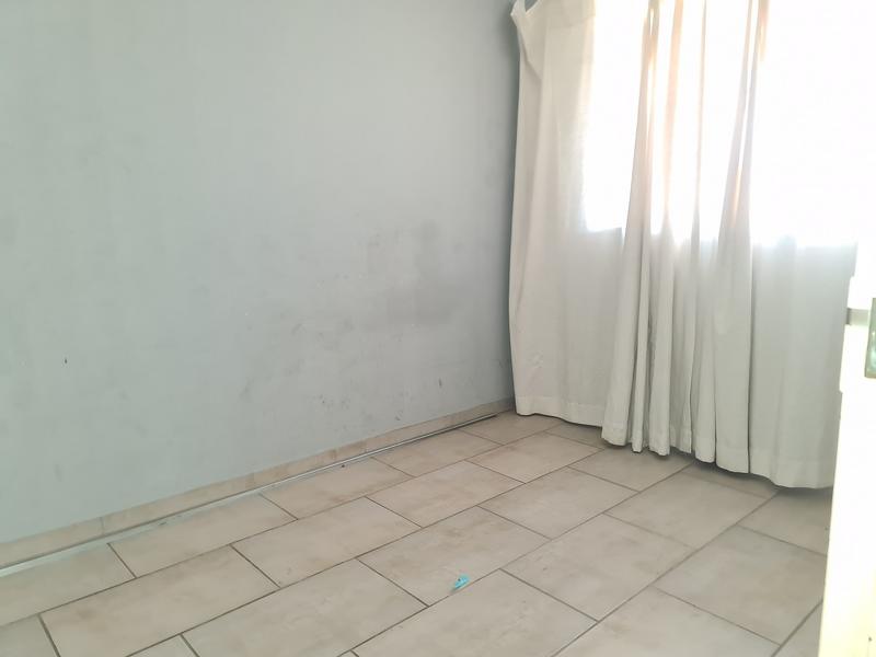 2 Bedroom Property for Sale in Vanderbijlpark Cw 6 Gauteng