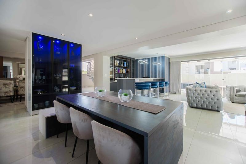 5 Bedroom Property for Sale in Copperleaf Estate Gauteng