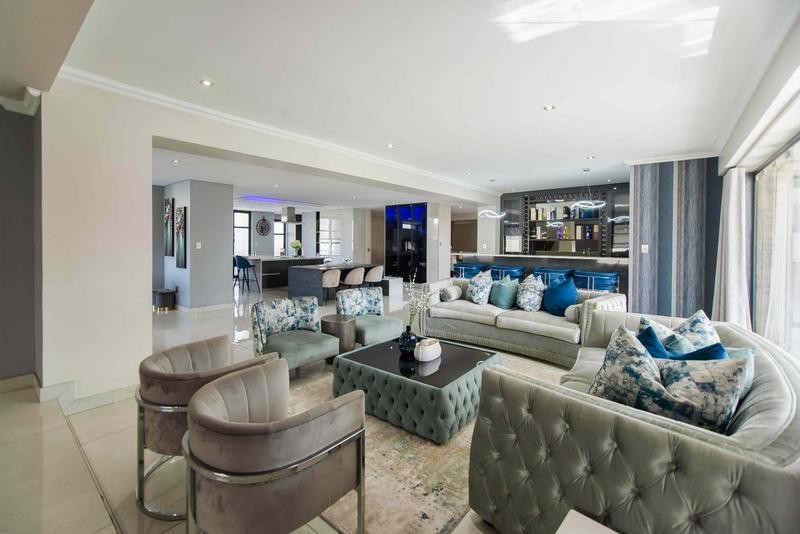 5 Bedroom Property for Sale in Copperleaf Estate Gauteng