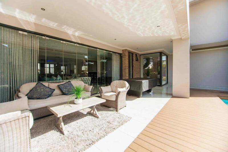 5 Bedroom Property for Sale in Copperleaf Estate Gauteng