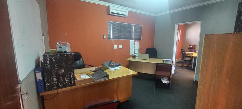 To Let commercial Property for Rent in Wierda Park Gauteng