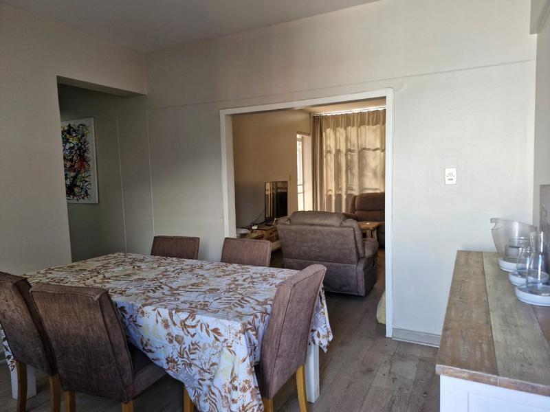 2 Bedroom Property for Sale in Cyrildene Gauteng