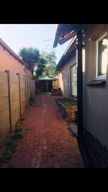 4 Bedroom Property for Sale in Symhurst Gauteng