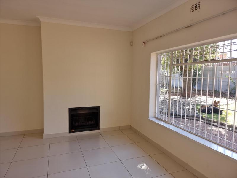 3 Bedroom Property for Sale in Edenvale Central Gauteng