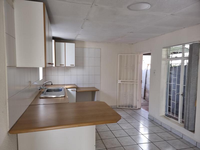 3 Bedroom Property for Sale in Edenvale Central Gauteng