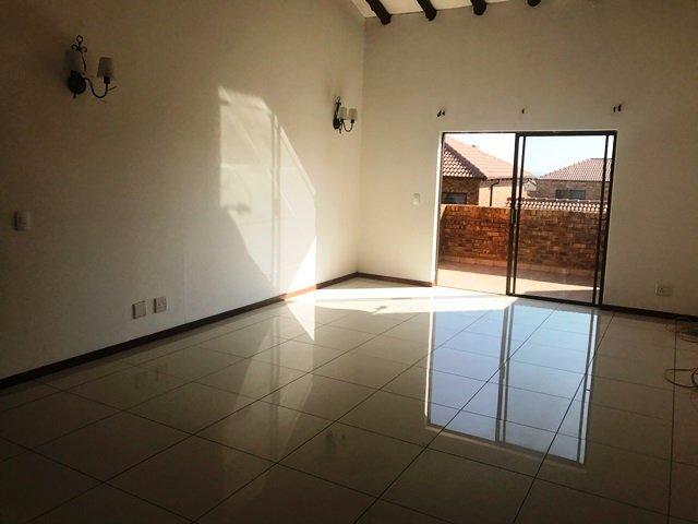 To Let 3 Bedroom Property for Rent in Bellairspark Gauteng