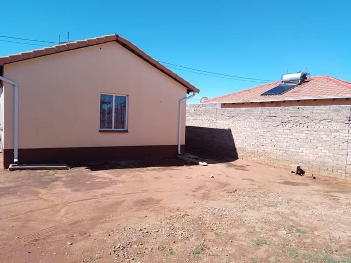 2 Bedroom Property for Sale in Protea Glen Gauteng