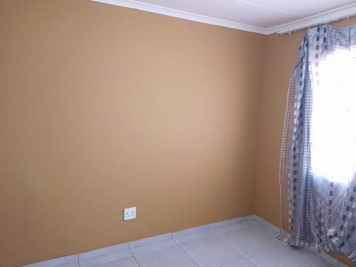 2 Bedroom Property for Sale in Protea Glen Gauteng