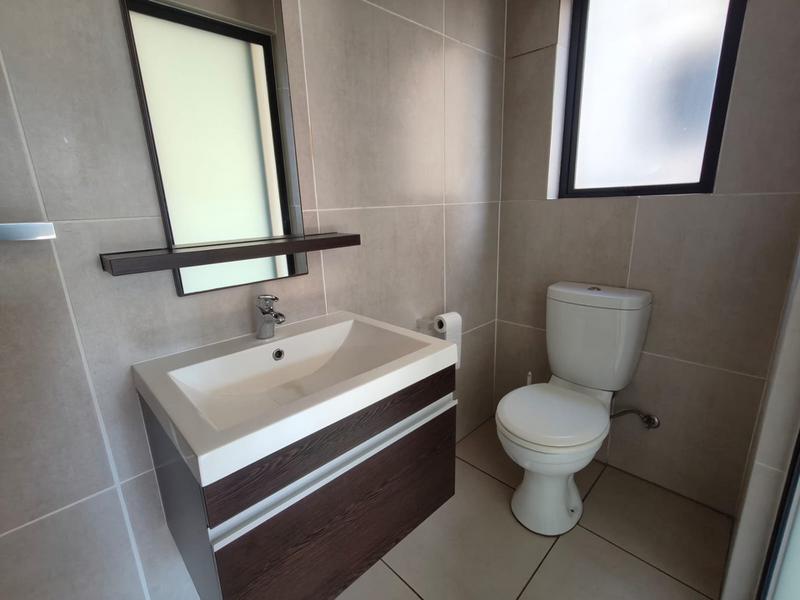 2 Bedroom Property for Sale in Fourways Gauteng