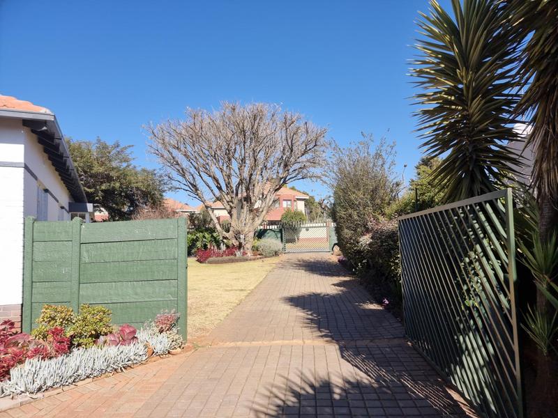 3 Bedroom Property for Sale in Hurlyvale Gauteng